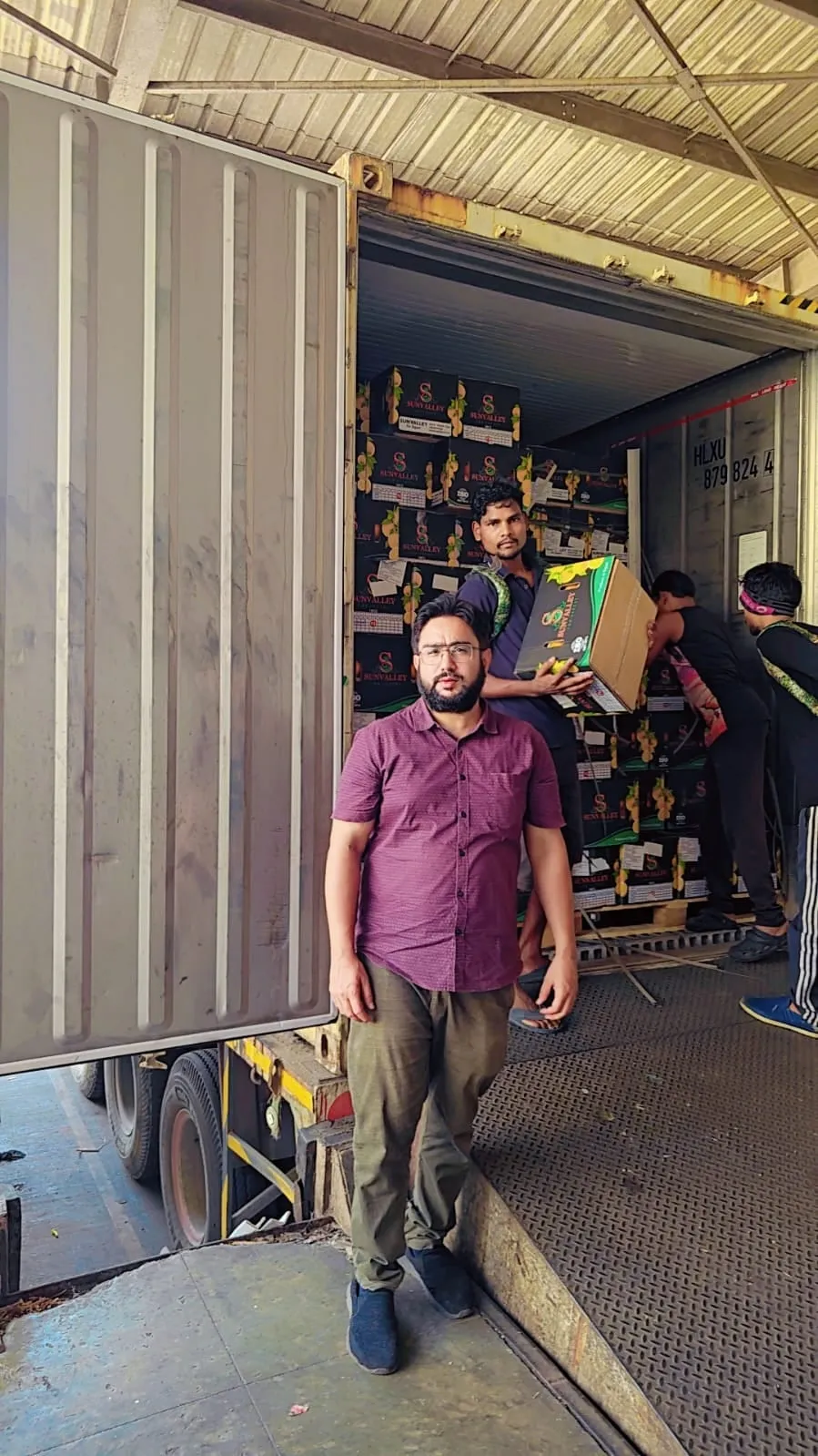 Mohammad Kashif Shaikh of Madiha Overseas with clients, partners and shipments, photo 14