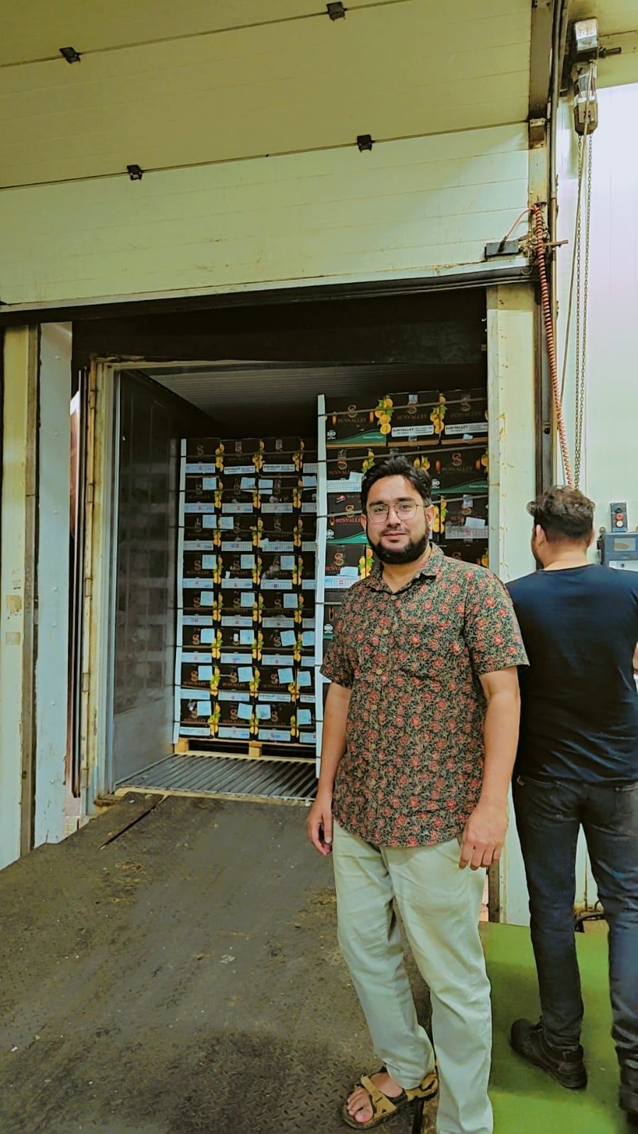 Mohammad Kashif Shaikh of Madiha Overseas with clients, partners and shipments, photo 27