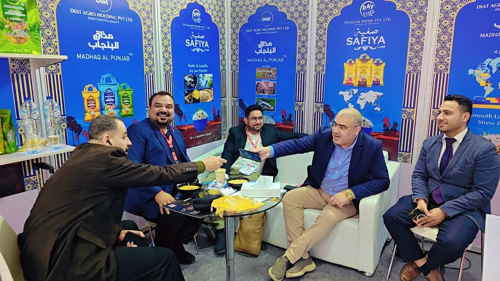 Mohammad Kashif Shaikh of Madiha Overseas with clients, partners and shipments, photo 33