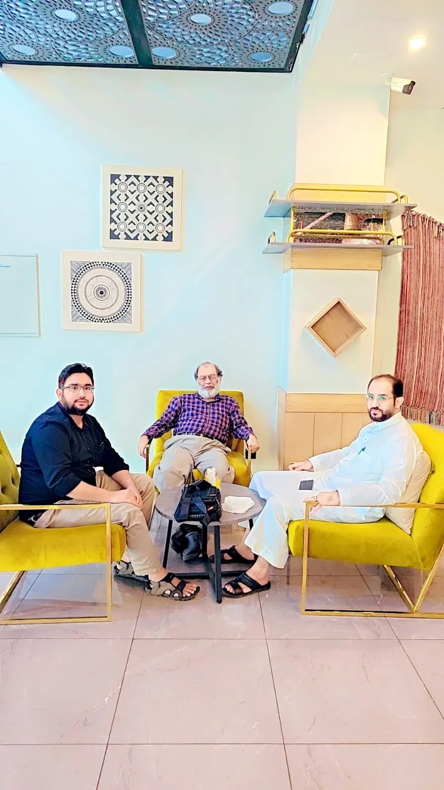 Mohammad Kashif Shaikh of Madiha Overseas with clients, partners and shipments, photo 51